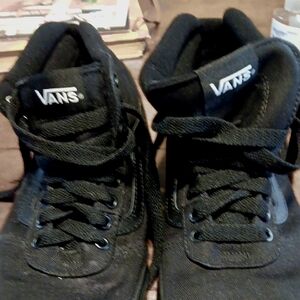 Vans Black High-Top Sneakers Classic Skate Style